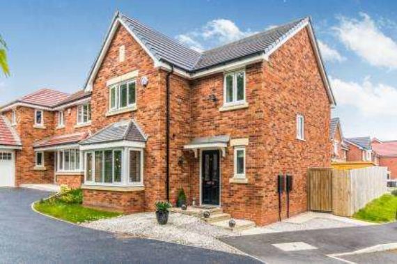 4 Bedroom Detached h...